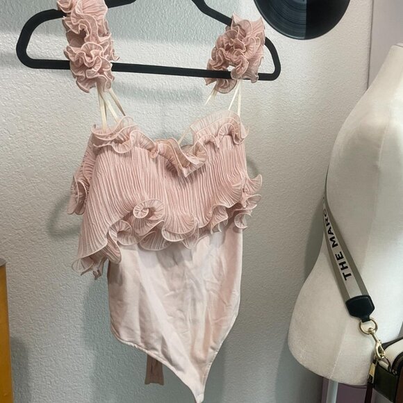 Free People Pink ruffle bodysuit - Picture 3 of 4